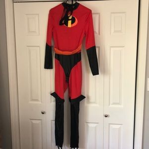 Disney Elastigirl Incredibles Woman's Medium costume